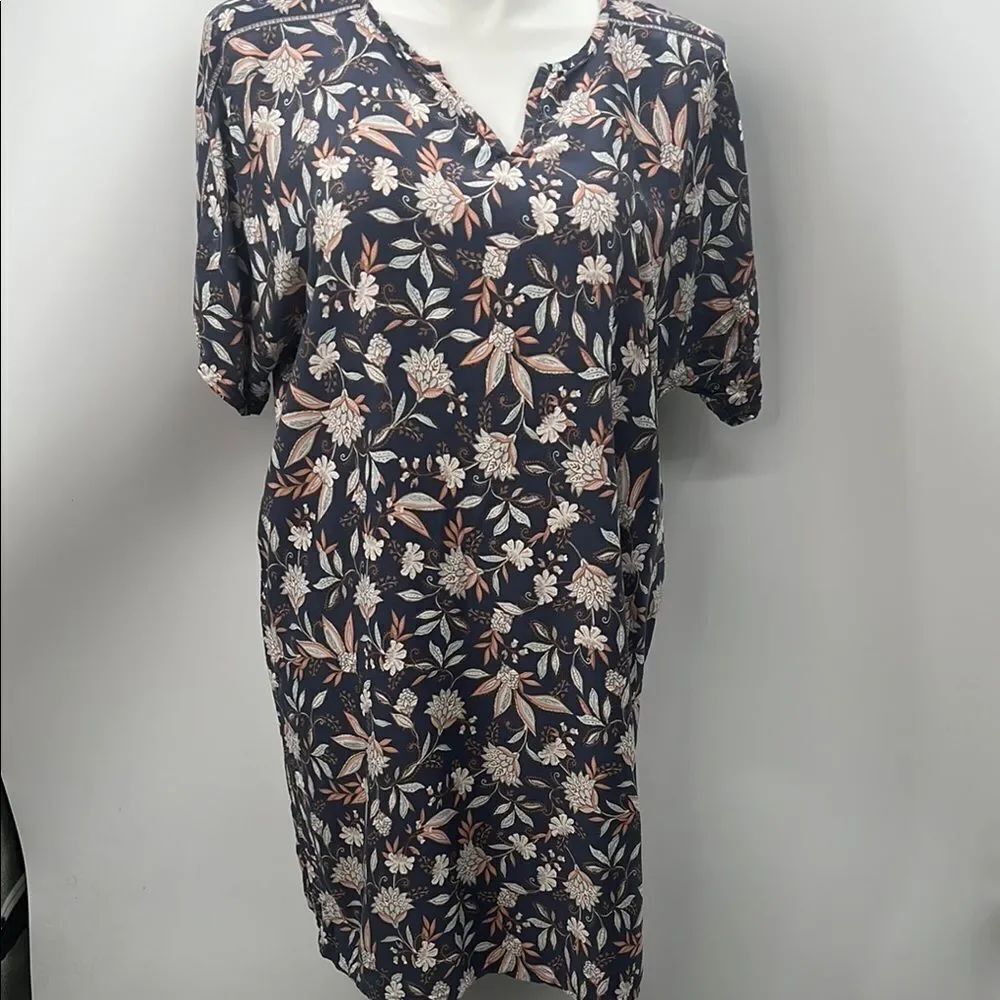 Purejill Gray floral V-neck Short Sleeve Large Nightgown